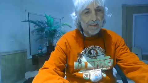 chuck354139 online show from 01-22-25, 07:14