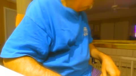 chuck354139 online show from 02-25-25, 09:09