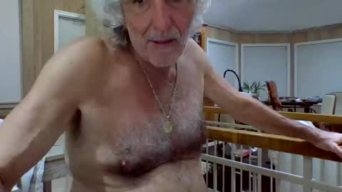 chuck354139 online show from 09-09-25, 03:17