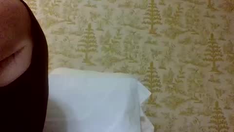 chuck354139 online show from 10-28-25, 02:59