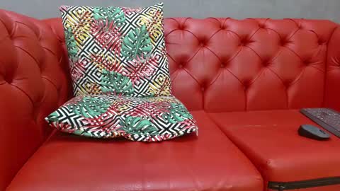 C H U C K -- B A S S  online show from 03-10-26, 08:25