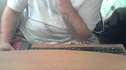 Snapshot of chunkisgreat chatting on 10-07-25, 02:03 chunkisgreat online show from 10-07-25, 02:03