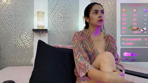 ...   ... online show from 02-24-25, 09:43