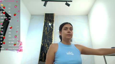 Snapshot of ciara_connor chatting on 05-10-26, 03:23 ... ... online show from 05-10-26, 03:23