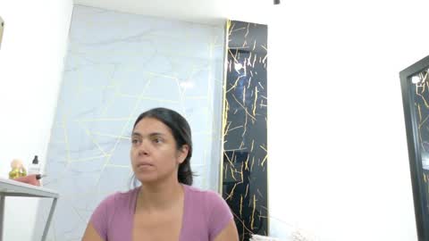 Snapshot of ciara_connor chatting on 06-02-26, 04:03 ... ... online show from 06-02-26, 04:03