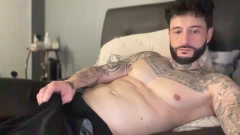 Snapshot of cicigetthe85 chatting on 02-03-26, 03:37 cicigetthe85 online show from 02-03-26, 03:37