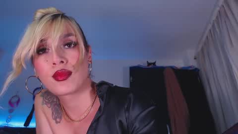 Snapshot of cicimom chatting on 03-29-26, 12:10 cicimom online show from 03-29-26, 12:10