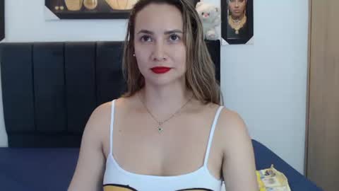 Snapshot of cielodal chatting on 10-13-25, 05:07 cieloDal online show from 10-13-25, 05:07