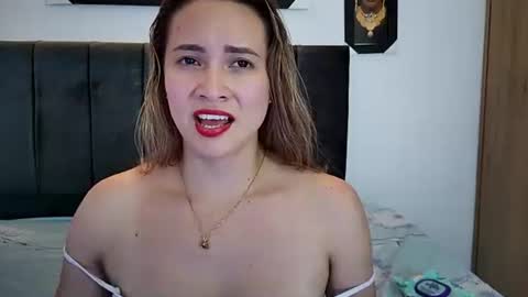 Snapshot of cielodal chatting on 10-26-25, 05:13 cieloDal online show from 10-26-25, 05:13