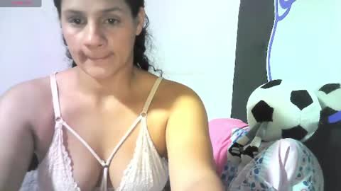 cieloo_777 online show from 07-16-26, 03:01