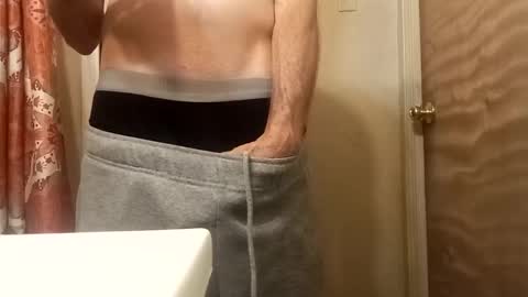 Snapshot of ciestep8216 chatting on 03-01-25, 09:07 ciestep8216 online show from 03-01-25, 09:07