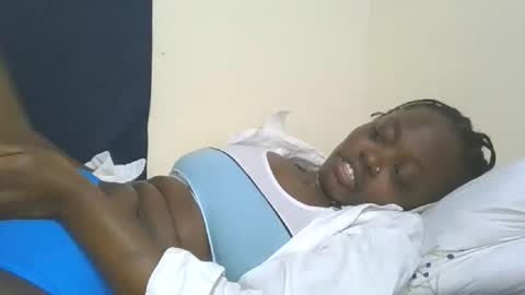 cilia petite online show from 10-15-25, 11:05