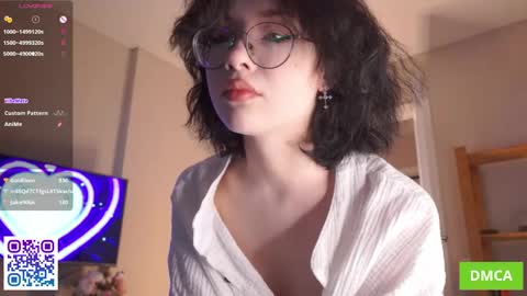 Snapshot of cinacandy chatting on 06-05-26, 06:52 L online show from 06-05-26, 06:52