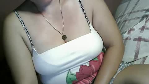 Snapshot of cindy_hot23 chatting on 02-07-25, 12:17 cindy_hot23 online show from 02-07-25, 12:17