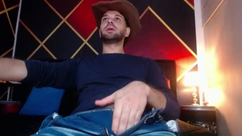 CindyandCarlo online show from 01-16-25, 05:33