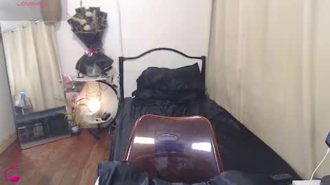 Snapshot of cindyts09 chatting on 06-17-26, 12:29 Cindy online show from 06-17-26, 12:29