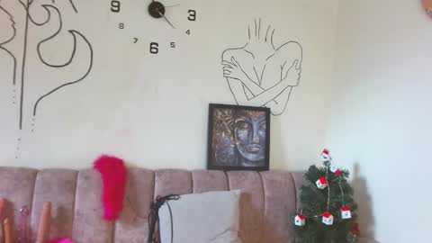 Snapshot of cinna__ chatting on 12-03-25, 03:21 cinna__ online show from 12-03-25, 03:21