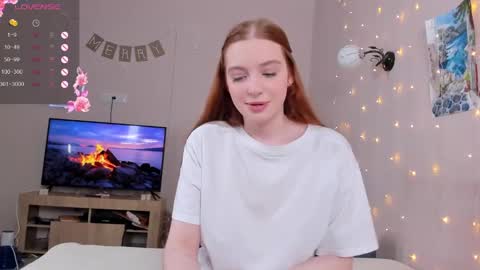 Snapshot of cinnabongirls chatting on 12-30-24, 03:02 Maddy online show from 12-30-24, 03:02