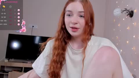 Snapshot of cinnabongirls chatting on 01-03-25, 04:27 Maddy online show from 01-03-25, 04:27
