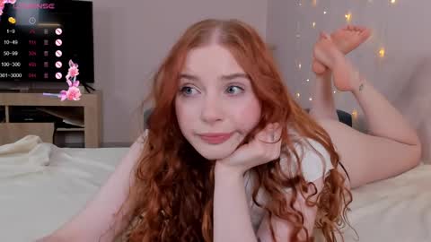 Snapshot of cinnabongirls chatting on 01-04-25, 01:10 Maddy online show from 01-04-25, 01:10