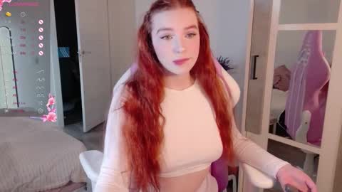 Snapshot of cinnabongirls chatting on 10-06-25, 04:10 Maddy online show from 10-06-25, 04:10