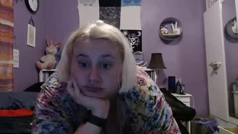 Cinna online show from 12-19-24, 02:57