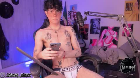 Snapshot of cinnamon_boyxxx chatting on 11-04-25, 02:21 David Independent Model online show from 11-04-25, 02:21