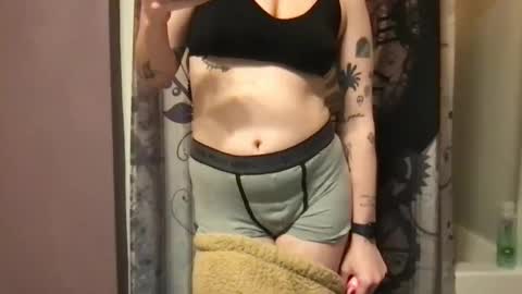 Carmen online show from 02-11-25, 01:31