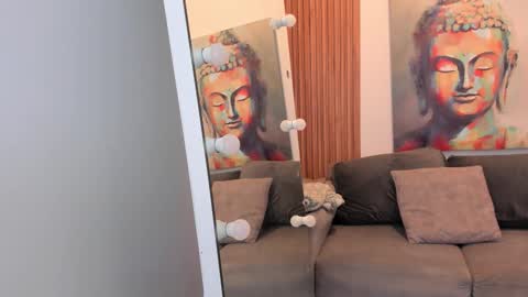 Cintia online show from 11-13-25, 12:04