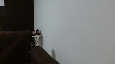 cinthia1609 online show from 02-28-25, 08:18