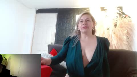 cinthia1609 online show from 12-02-25, 08:48