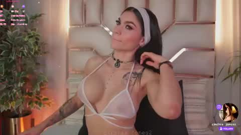 Cinthia online show from 06-14-26, 07:21