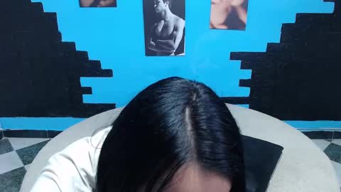 Cinthya online show from 10-14-25, 05:58