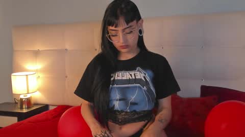 Snapshot of cintya_kors chatting on 03-12-25, 09:56 Cintya online show from 03-12-25, 09:56