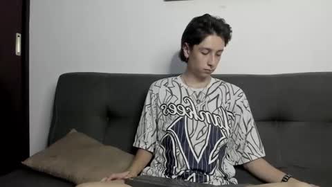 cirosky_elchicopolla online show from 12-02-25, 03:34