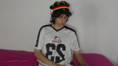 cirosky_elchicopolla online show from 04-22-26, 02:25