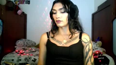 Snapshot of citry_tv chatting on 12-27-24, 08:13 Citrina Tallulah Vanexandra online show from 12-27-24, 08:13