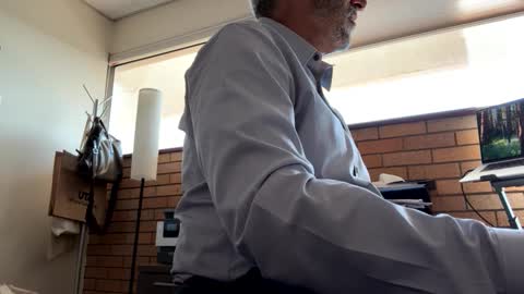 Cjd32 online show from 10-14-25, 07:03