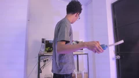 Snapshot of cj_davis1 chatting on 11-04-25, 04:22 cj_davis1 online show from 11-04-25, 04:22