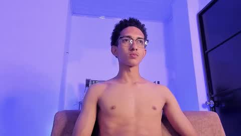 Snapshot of cj_davis1 chatting on 11-20-25, 05:07 cj_davis1 online show from 11-20-25, 05:07