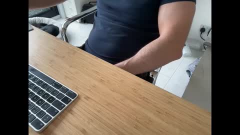 Snapshot of cjamie chatting on 02-24-25, 10:37 cjamie online show from 02-24-25, 10:37