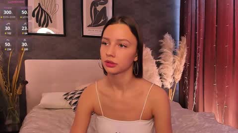 Snapshot of claire_amoure chatting on 02-21-25, 07:45 Claire online show from 02-21-25, 07:45