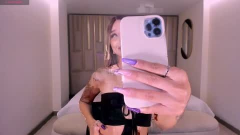 Claire Dawson online show from 04-25-26, 03:31