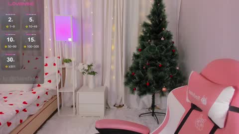 Claire Faers online show from 12-19-24, 02:13