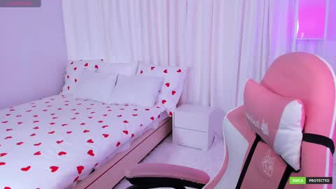 Claire Faers online show from 03-08-25, 09:28