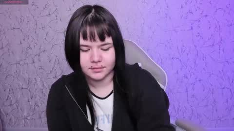 Claire Faers online show from 06-01-26, 02:24