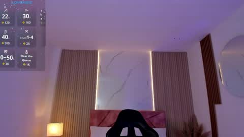 Snapshot of clairemillerx chatting on 06-04-26, 07:53 clairemillerx online show from 06-04-26, 07:53