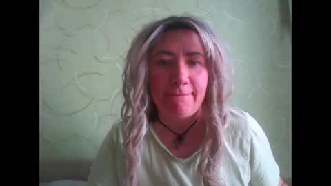 ClaireShannon online show from 04-15-26, 08:32