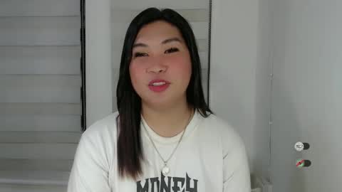 CLAIRE online show from 02-13-25, 05:48