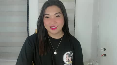 CLAIRE online show from 02-15-25, 10:00